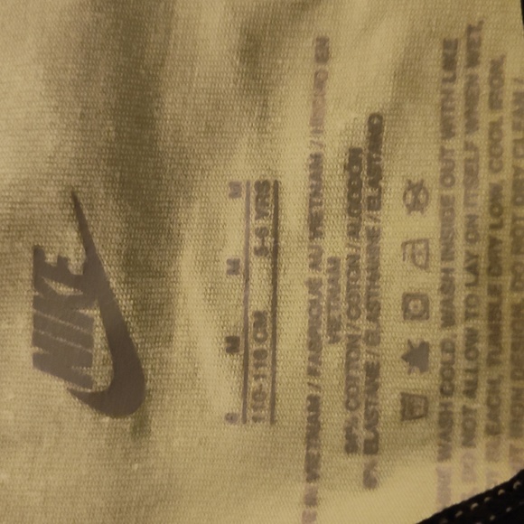 Nike bottoms - Picture 2 of 3